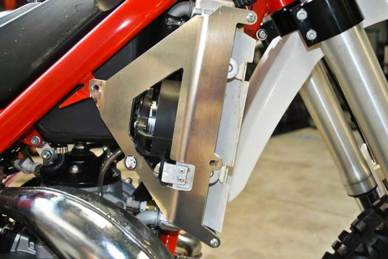 Axp Racing Radiator Braces